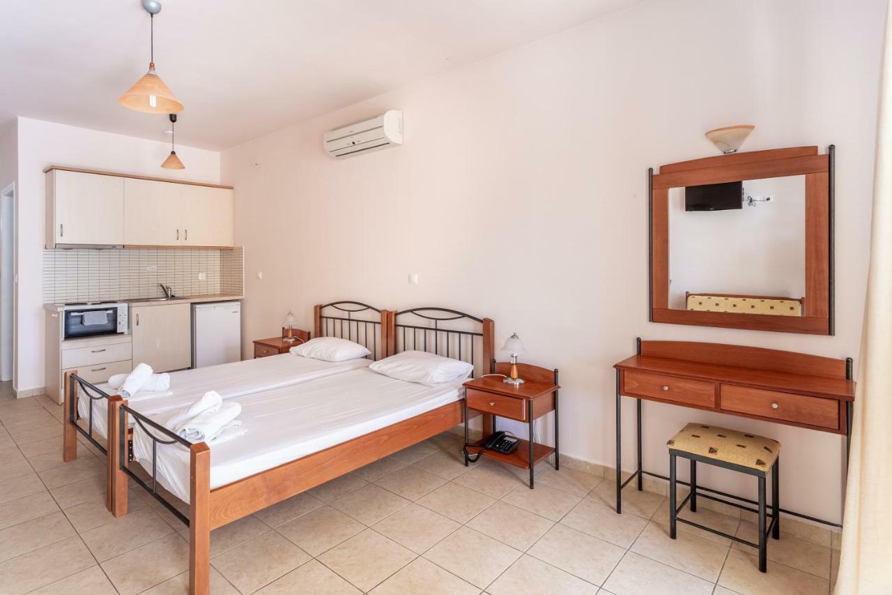 Hotel Aphrodite Ступа Екстер'єр фото
