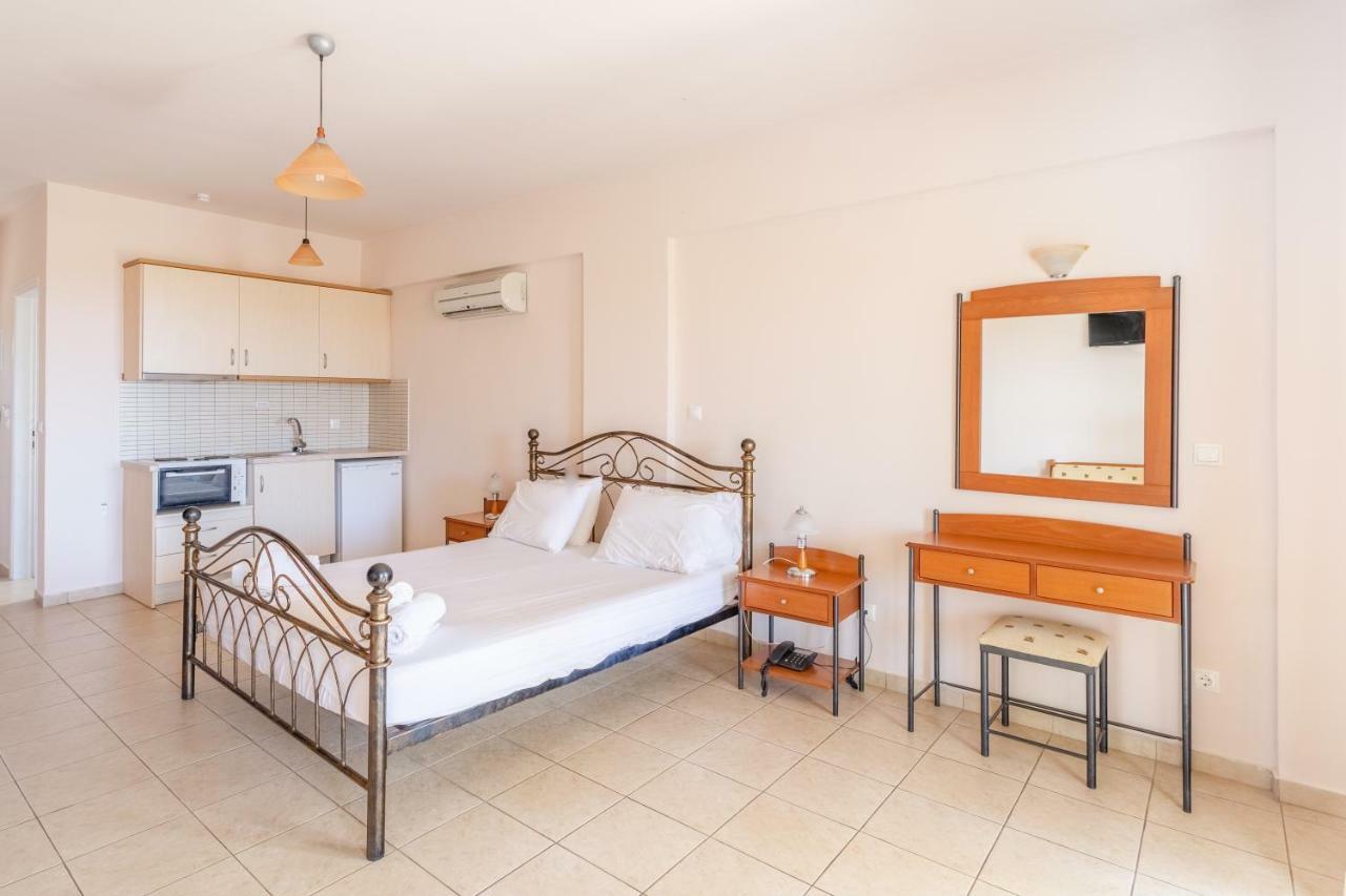 Hotel Aphrodite Ступа Екстер'єр фото