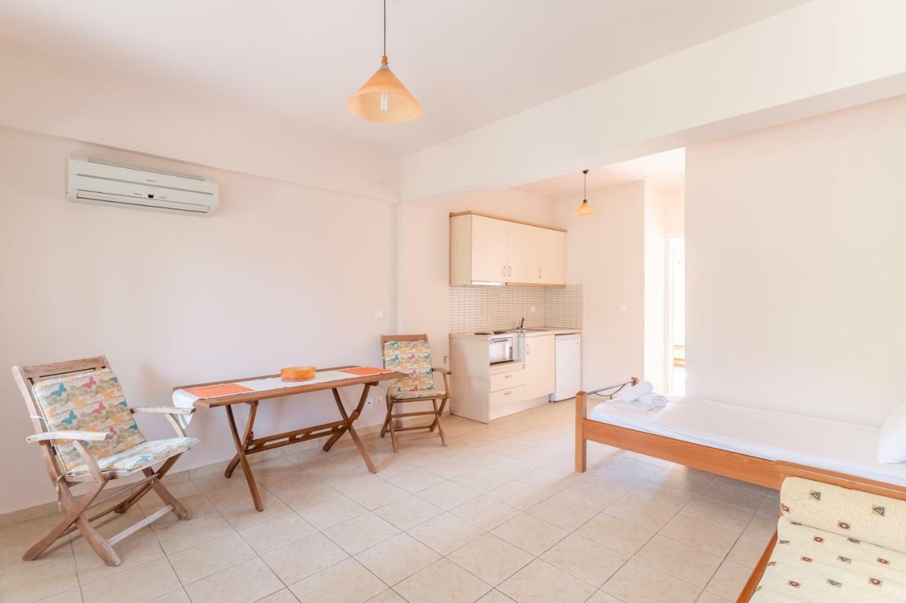 Hotel Aphrodite Ступа Екстер'єр фото
